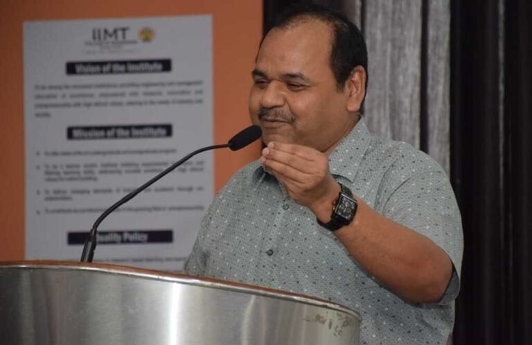 टीवी पत्रकारिता छोड़ पत्रकारिता के बच्चों को अब शिक्षा देंगे मीडिया इंडस्ट्री के जाने माने वरिष्ठ पत्रकार विकास मिश्रा