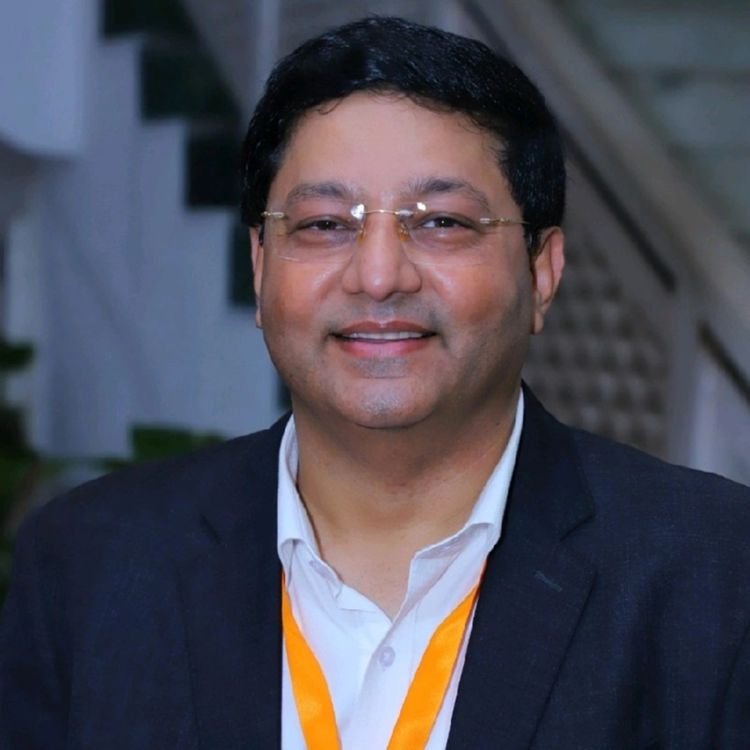 प्रसून शुक्ला को मिली दीपावली की सौगात,इस चैनल के बने मैनेजिंग एडिटर