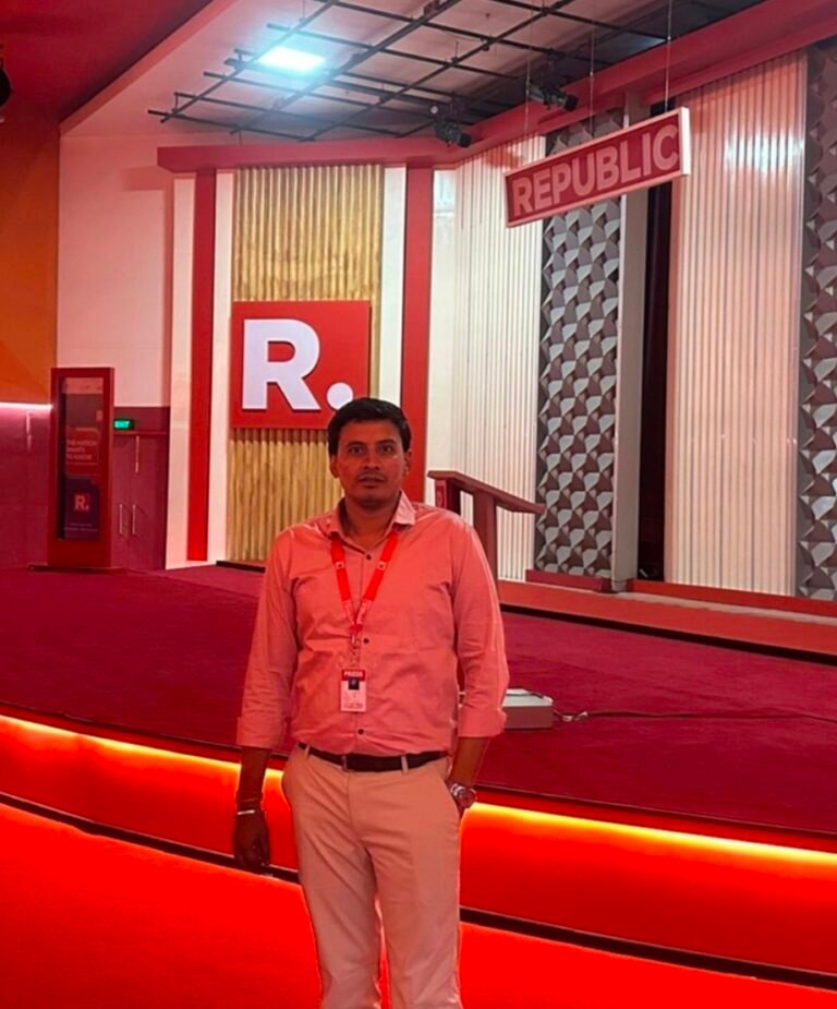 रिपब्लिक भारत न्यूज चैनल में इस्तीफों का दौर जारी,शिवम कुमार ने दिया इस्तीफा,जल्द करेंगे नए संस्थान में बड़ी शुरूआत